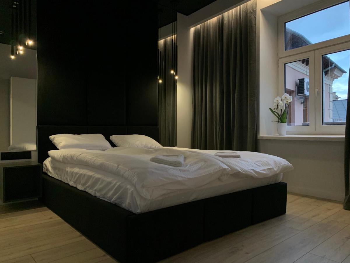 Allure Premium Apartment Люблін Екстер'єр фото